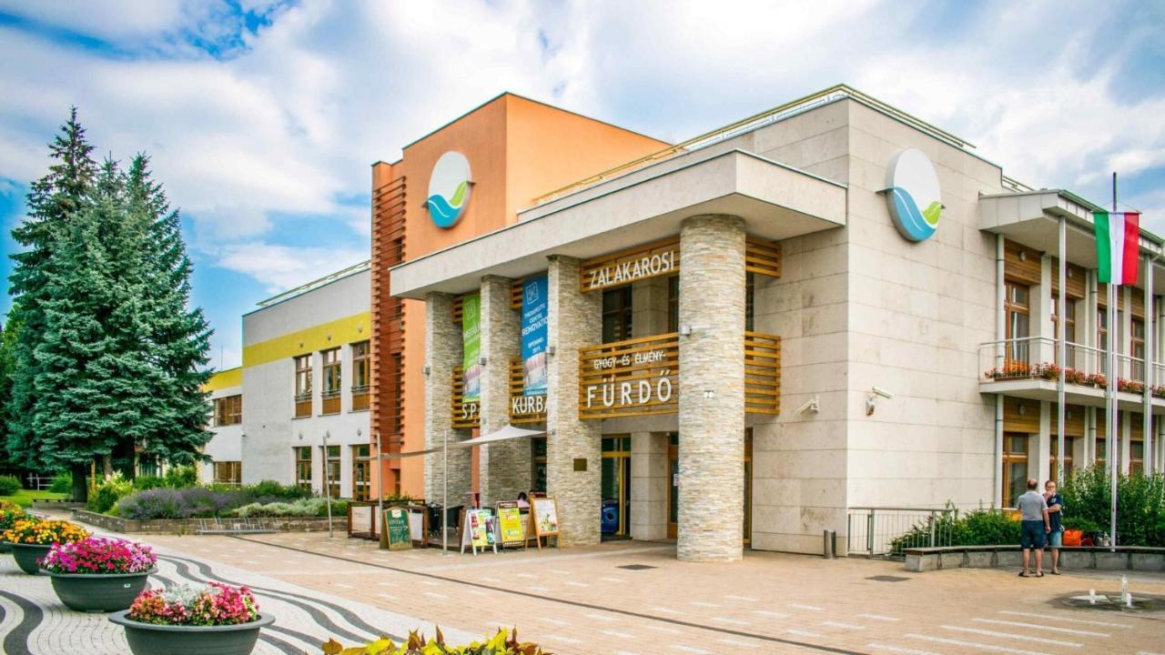 Napfeny Hotel Zalakaros Extérieur photo